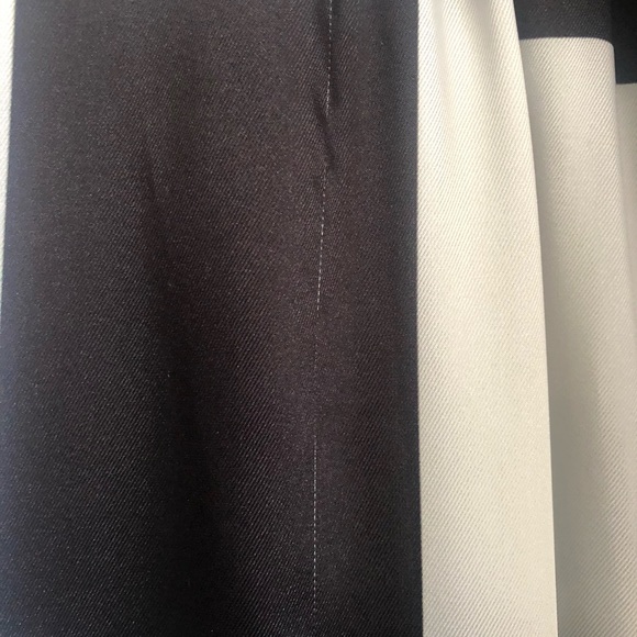 Biancoghiaccio geometric print Dress - Picture 8 of 9